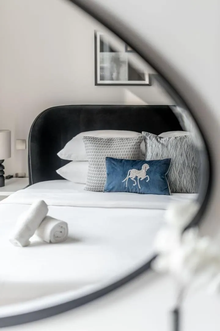 Апартаменты Guestready - Elegant Residence In Downtown Дубай