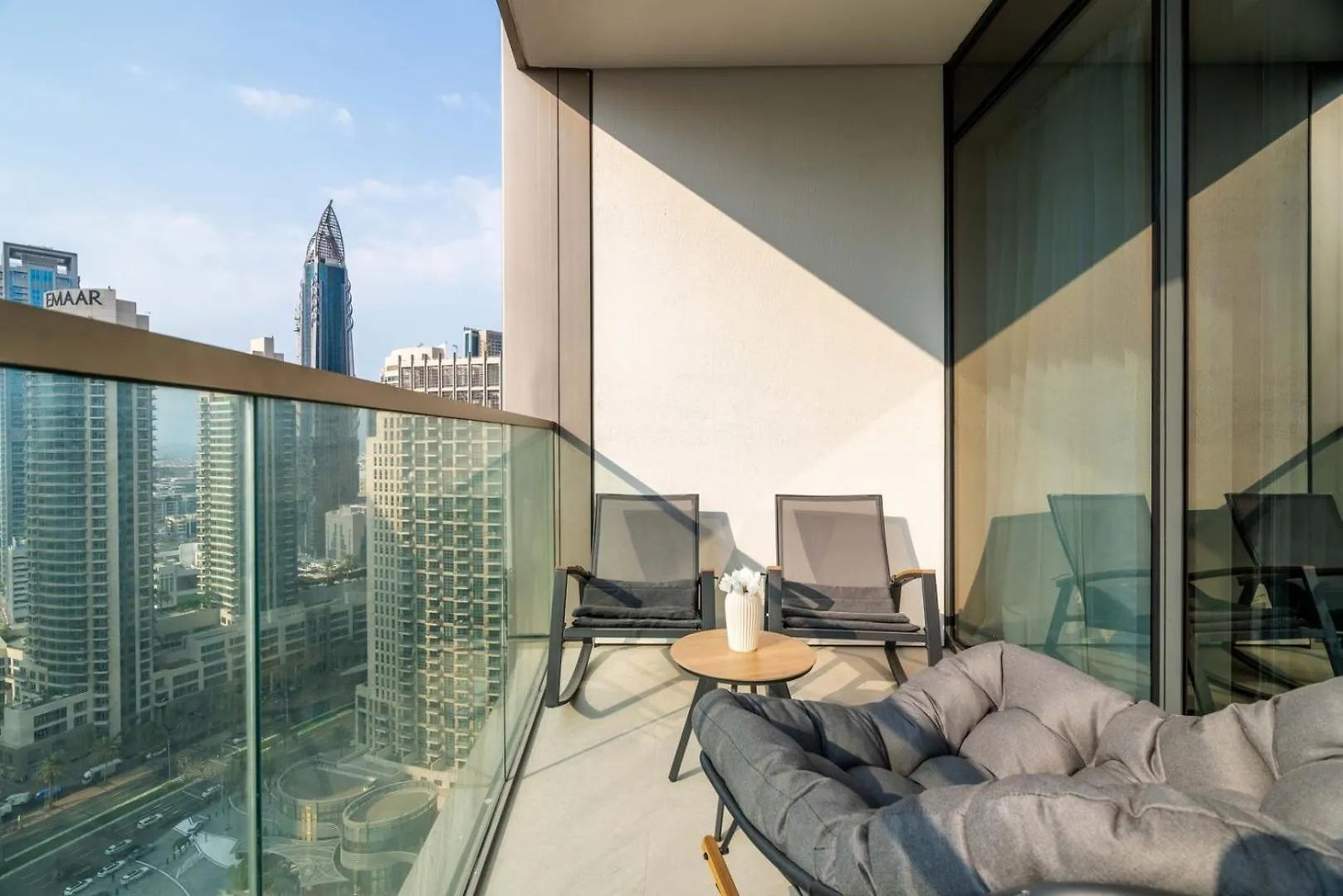 Апартаменты Guestready - Elegant Residence In Downtown Дубай