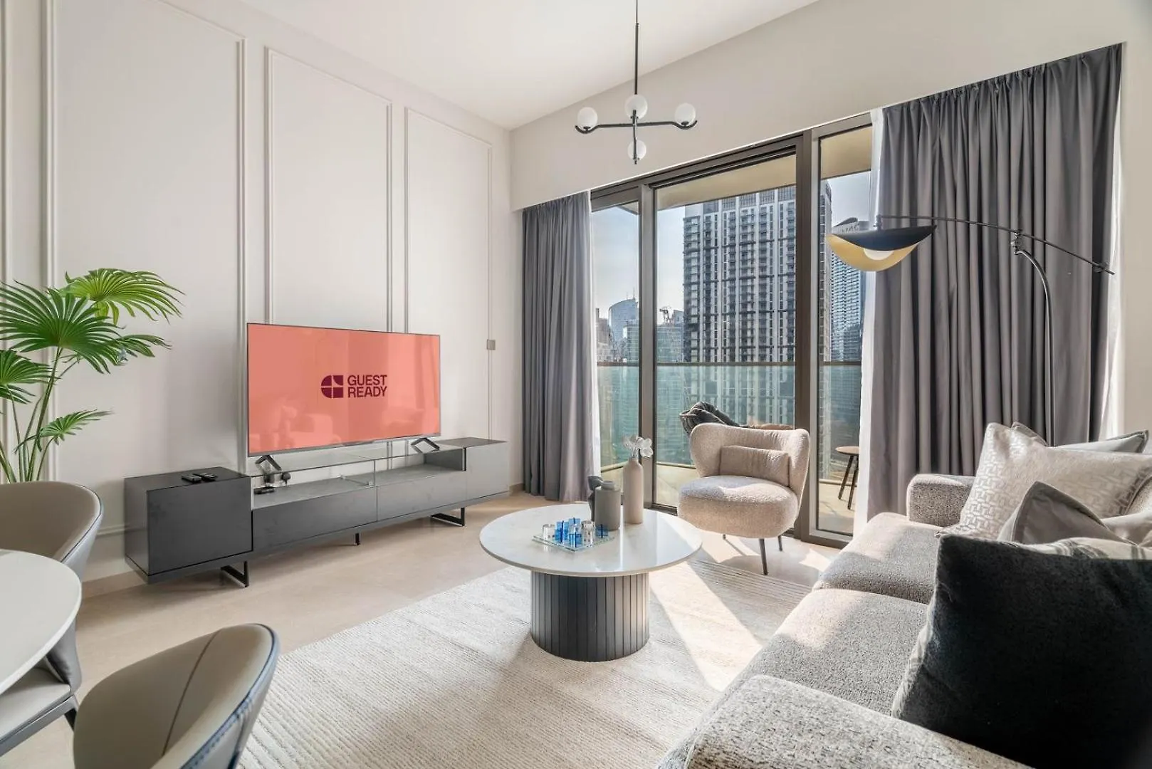 Guestready - Elegant Residence In Downtown Дубай 0*,  ОАЭ